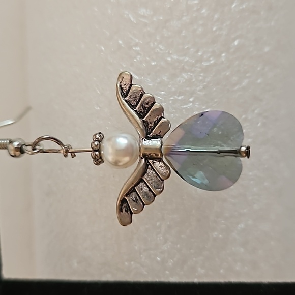 Purple AB Crystal & Faux Pearl on Silvertone Angel Pierced Earrings - Picture 2 of 5